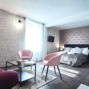  Apartment Chiclife Shenkin Sarona - Santa Caterina & Museums