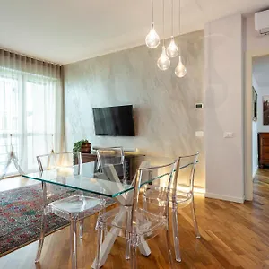 Bed&dreams Con Jacuzzi , Bergamo Italia